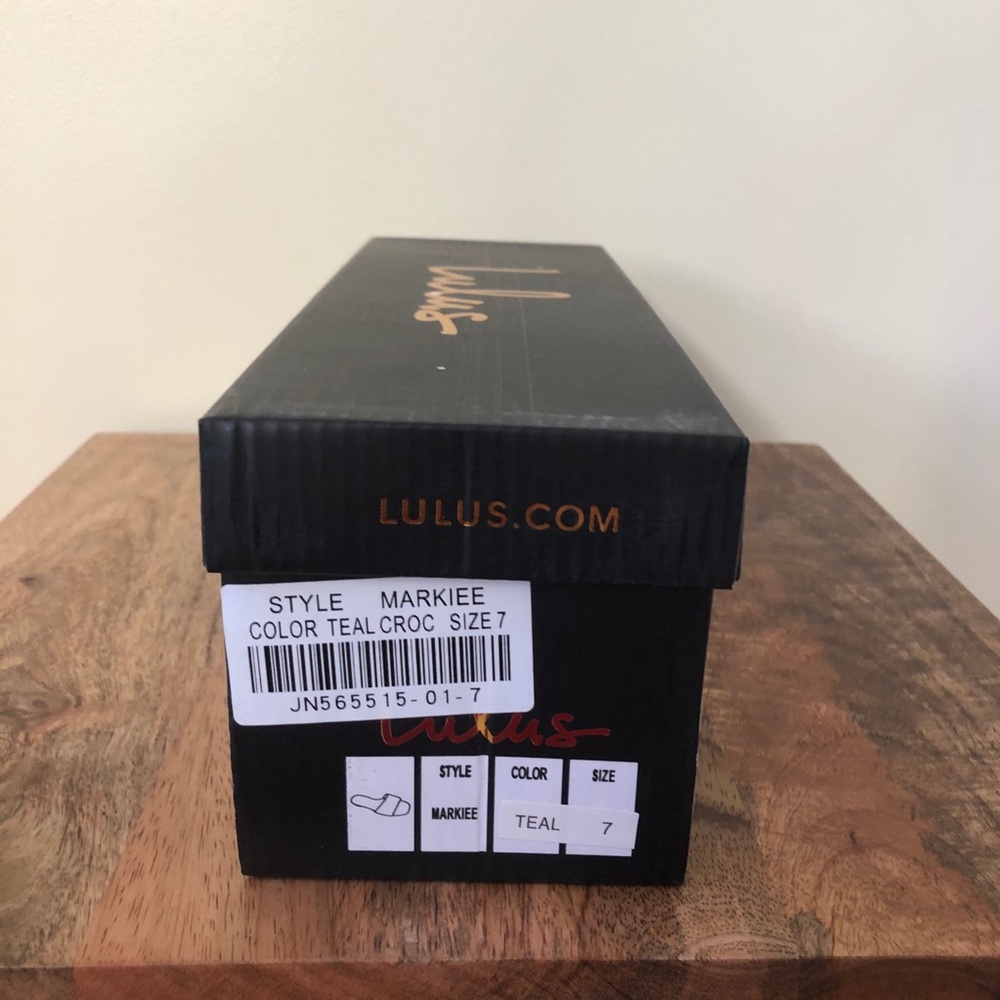 Lulus Markiee Teal Crocodile Embossed Slide Sandal - Picture 13 of 13
